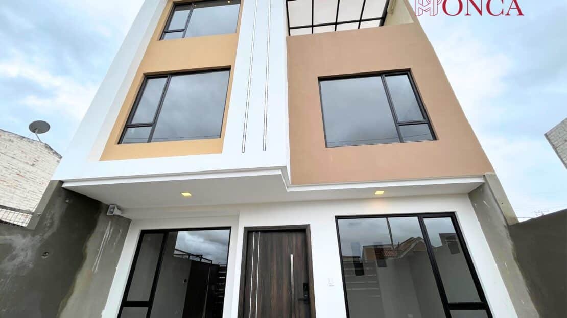 #CASA DE VENTA EN RACAR