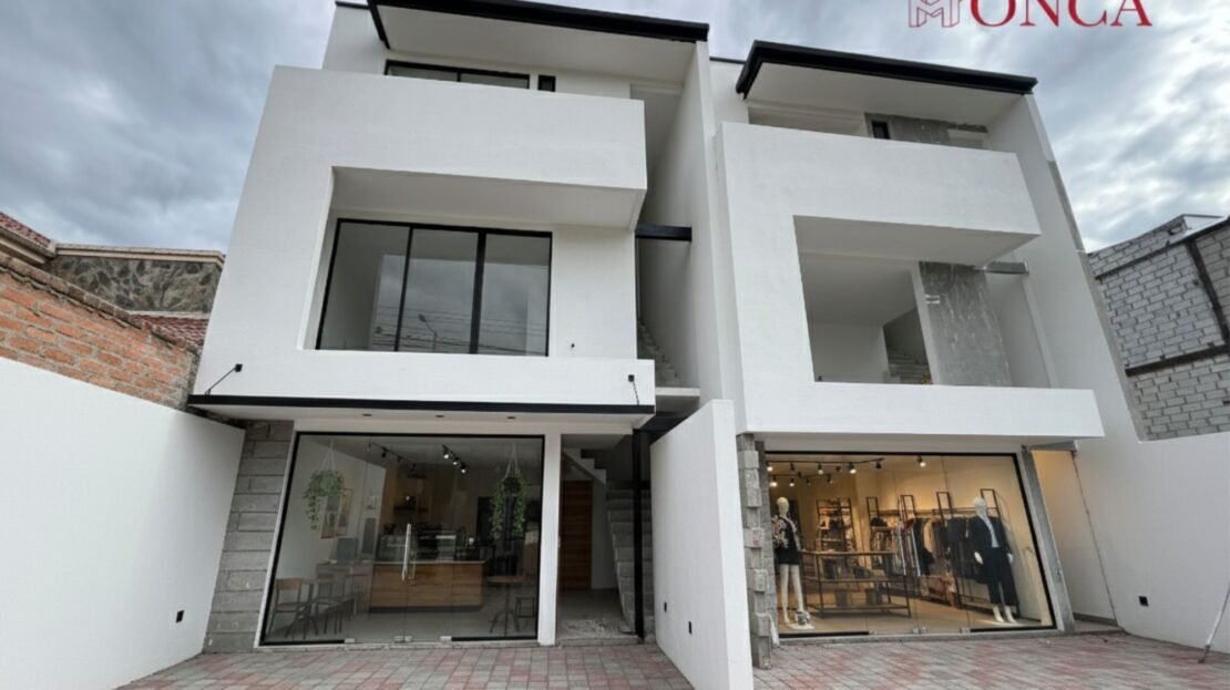 Casas comerciales Ricaurte